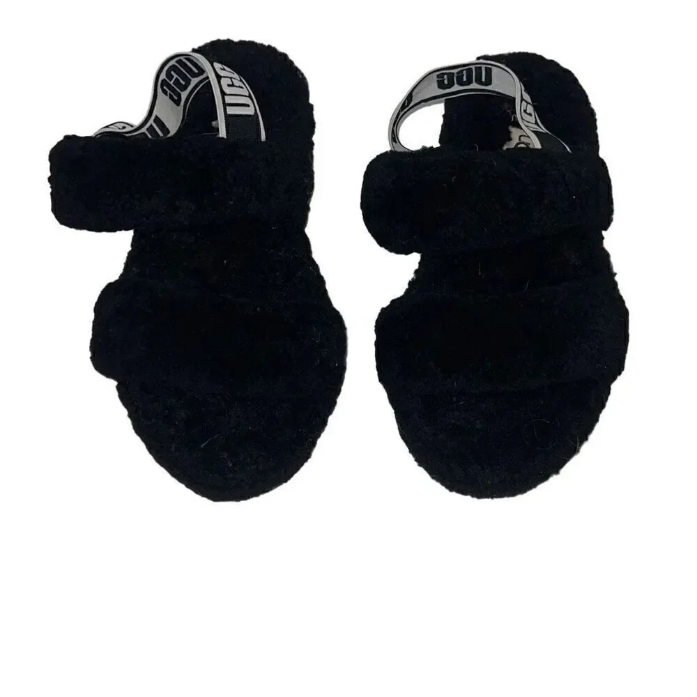 Ugg Oh Yeah Black Sandals Girls sz 3 Strappy Sheepskin Logo Spell out Cozy